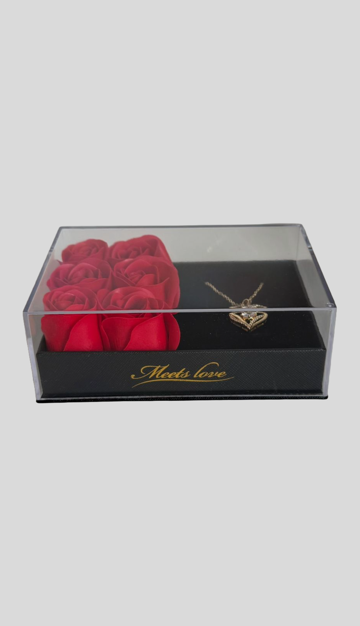 Rozenbox met ketting
